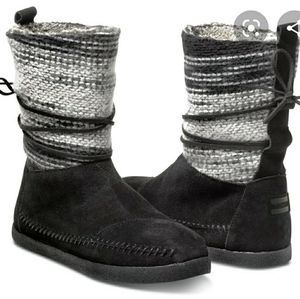 Toms Nepal boots